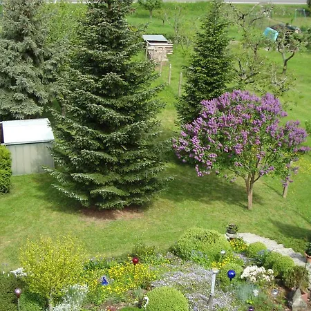 Erz Apartamento Burgen (Mayen-Koblenz)